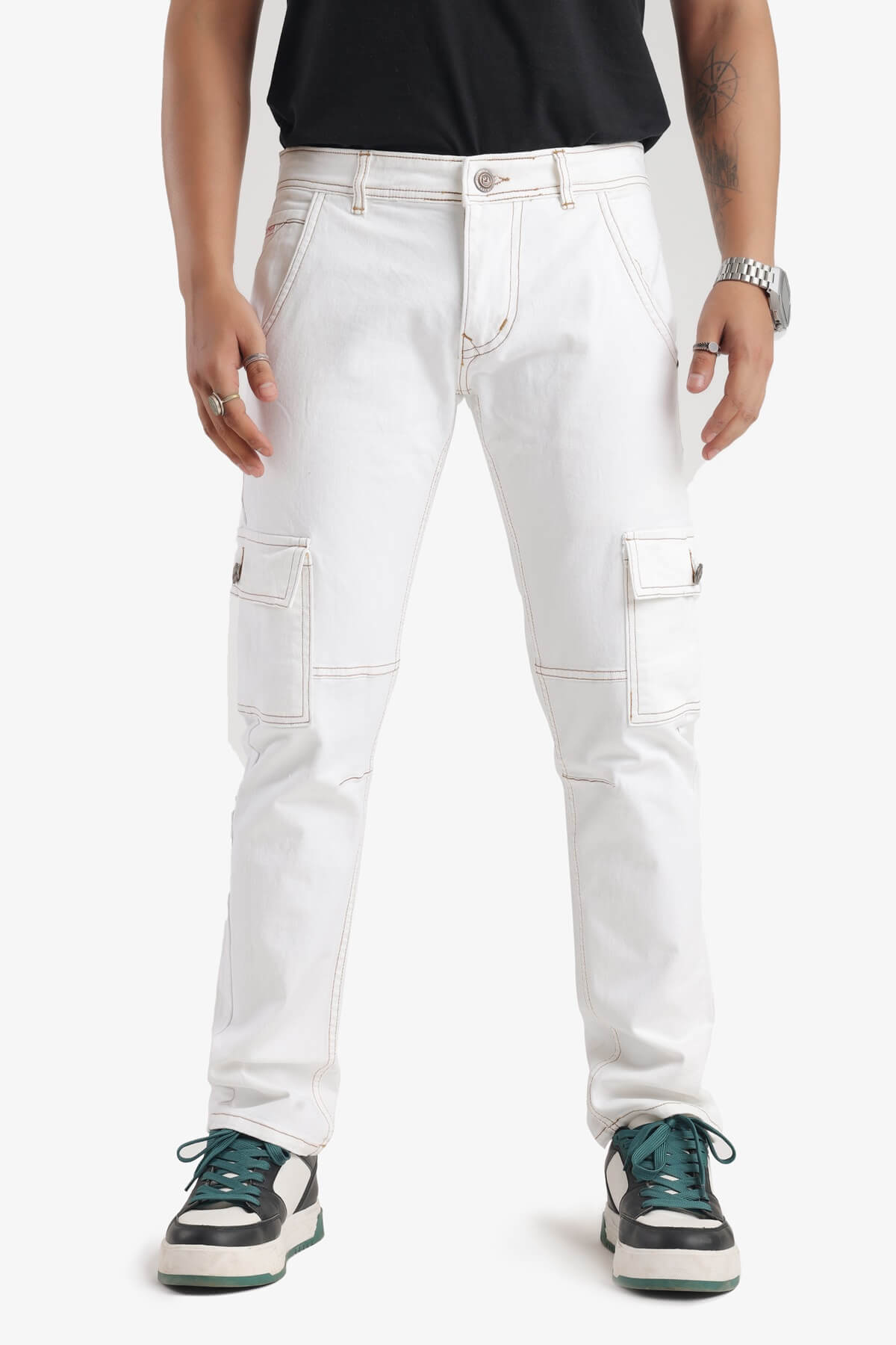 Button-and-Zip Straight fit Cargo Denim Trouser